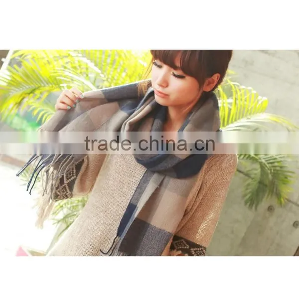 Hot Sales Different Colors Choice Fashion Design Fake Cashmere Plaid Pattern Design Scarf With Tassel Warm Fashion Scarf photo-5