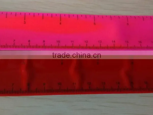 2015 New Style Hot Sale Cheap Custom Made Pink Pvc Reflective Wrist Strap photo-4