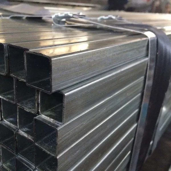 Made in China 40x40mm 6m Length Black Iron Round and Square Tube Steel Pipe Construction Pipe photo-3