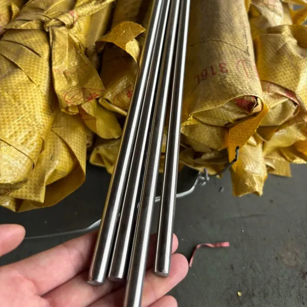 Popular Stainless Steel Bars in China, Custom-made Stainless Steel Round Bars, and Hot-selling Stainless Steel Bars.