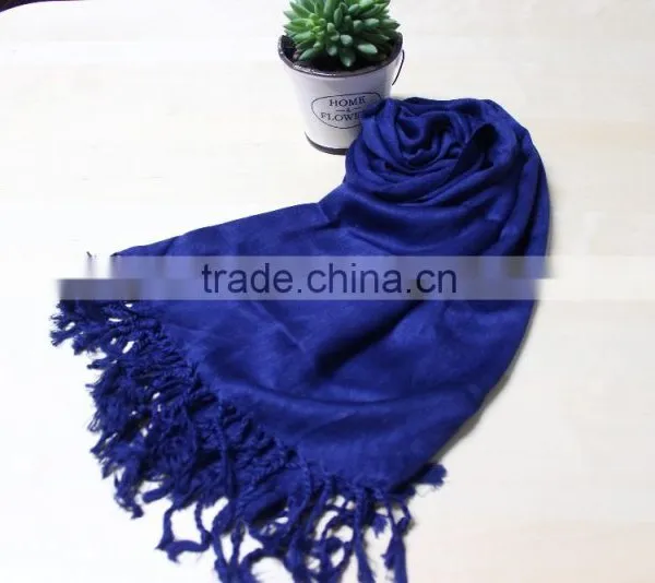 Fashionable Satin Printed Pure Color Heated Scarf Brand Pashmina Scarf Acrylic Reverse Knit Scarf photo-3