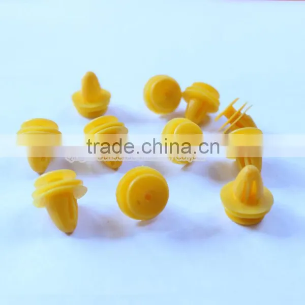 Auto Car Plastic Clipsand Car Fasteners Used Germany Car Windows photo-2