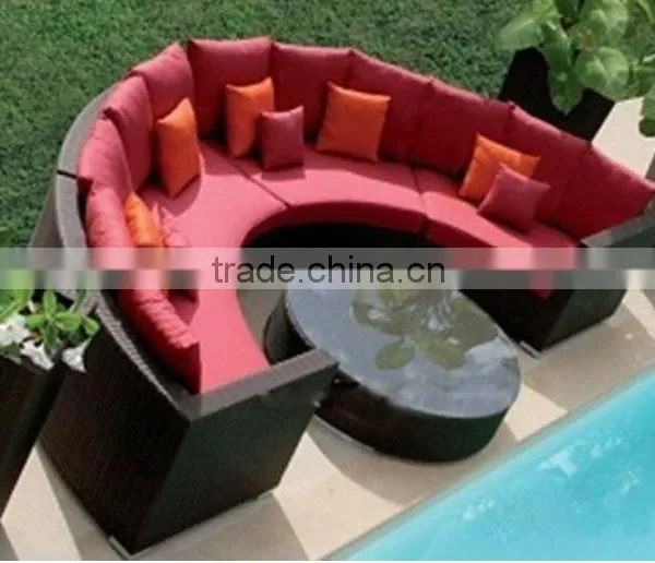 Luxury Round Rattan Outdoor Sofa Set and Wicker Garden Furniture Set photo-4