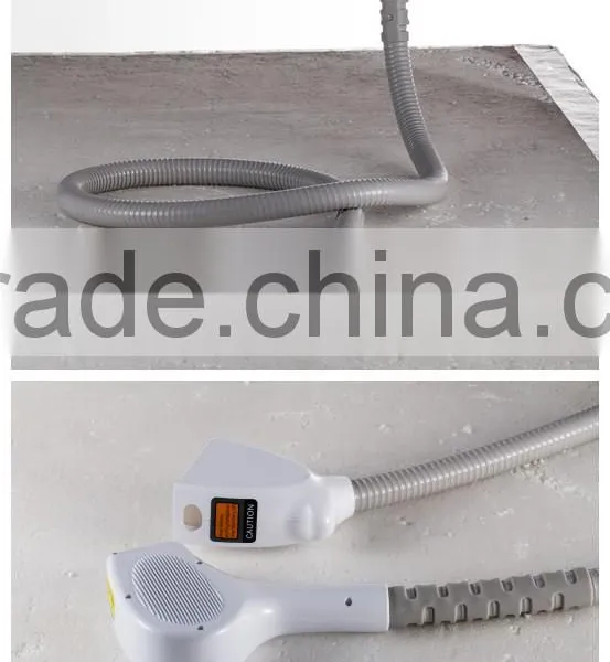 Professional 808nm Diode Laser / 808nm Diode Semiconductor Laser Hair Removal / Laser Hair Removal Machine 12x12mm photo-6