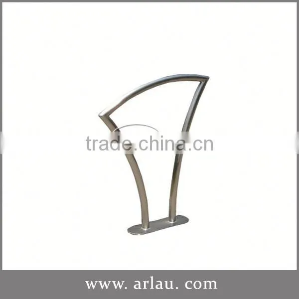 Arlau Wholesale Outdoor Furniture,Bicycle Display Parking Rack,Galvnized Double Bike Rack photo-2