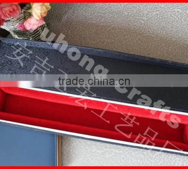 Elegant Chinese Silk Hand Fan Box photo-5
