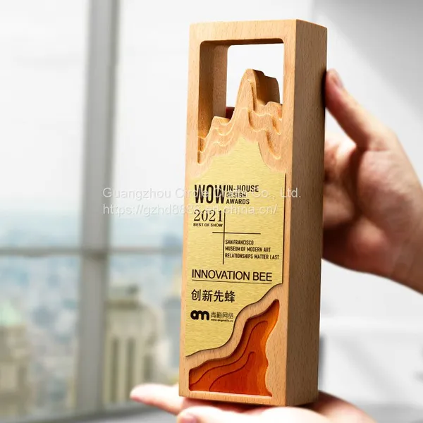 Custom Logo K9 Crystal Metal Material Souvenir Conference Trophy Solid Wood Crystal Trophy Crystal Trophy photo-2