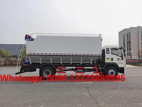 Wholesale Good Price SINO TRUK HOWO 4*2 10T Farm-oriented and Livestock Poultry Feed Pellet Transported Truck for Sale photo-3