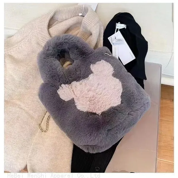 39Plush Bag Women's Large Capacity Single Shoulder Diagonal Bag New Cute Cartoon Element Handbag