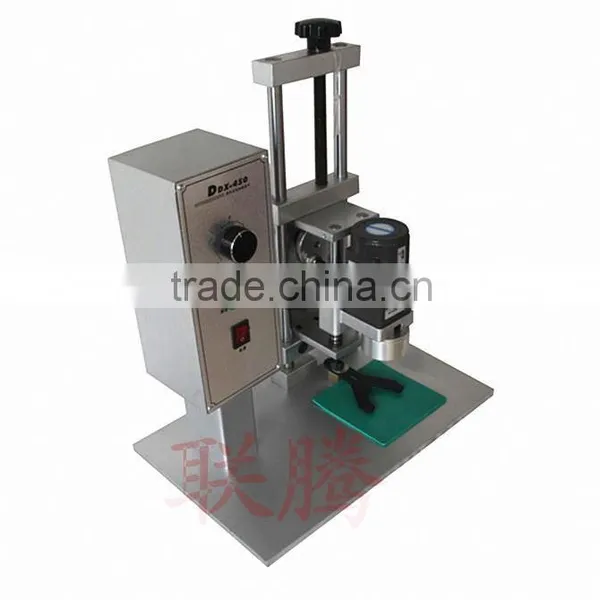 Cosmetic Bottle Screw Capping Machine photo-6