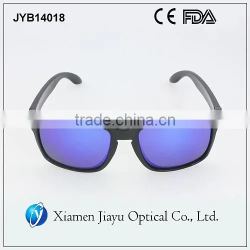 Polarized Lenses Black Sunglasses for Man photo-3