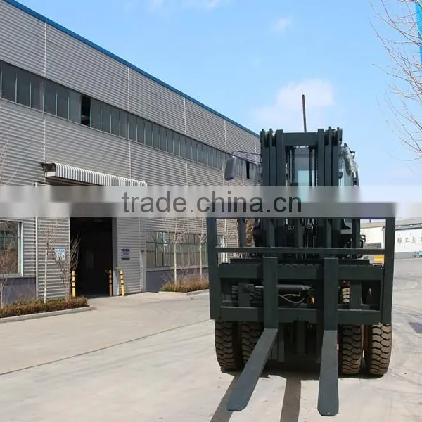 Heavy Duty 5 Ton Rough Terrain Forklift Truck With Diesel Engine photo-4