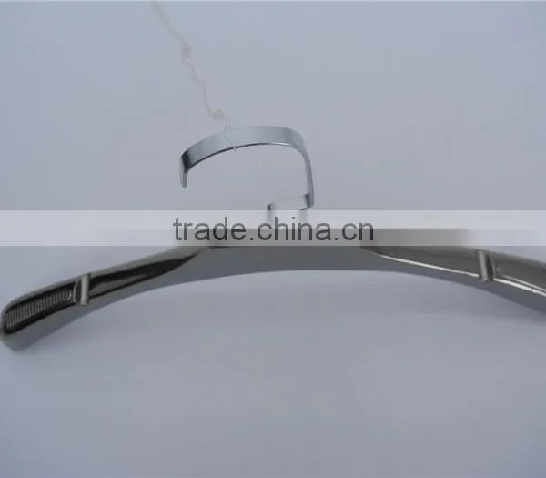 HEAD 15" Plastic Suit Coat Hanger in Metal Color and Square Hook for Clothes Garment photo-2