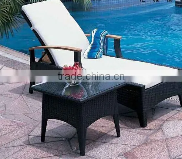 Rattan Lounge photo-2