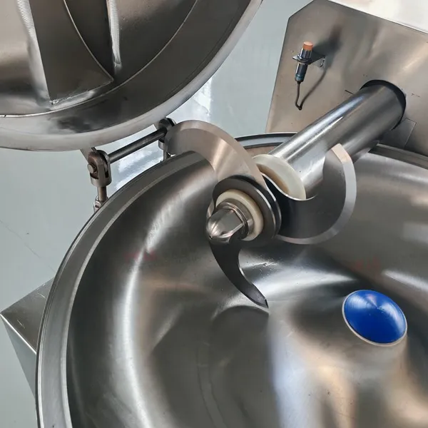 Variable Frequency Chopper Mixer for Meat, Vegetable & Shrimp Paste Emulsification photo-3