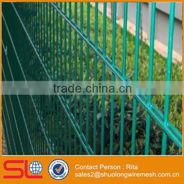 Double Wire 8/6/8 Rigid Fence Panel photo-3