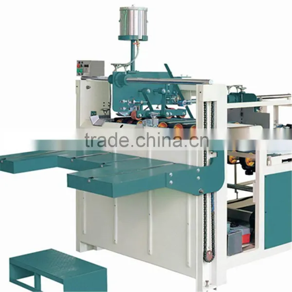Series Automatic High-speed 4/6 Corner Carton Folding and Gluing Machine photo-4