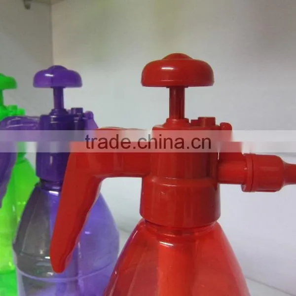 Pump Pressure Mister Sprayer photo-3