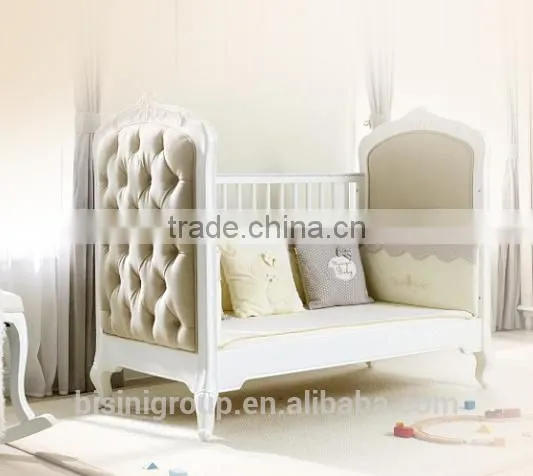 French Style Elegant Portable Baby Bed, Environmental Wooden Baby Crib photo-2