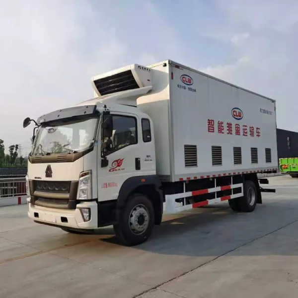 Oem Refrigerated Trucks Refrigerator Trucks Transporting Day-old Poultry for Sale