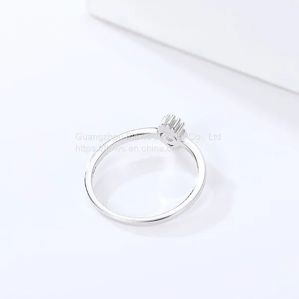 S925 Silver Ring Female Simple Small Fresh Crown Ring Ins Style Diamond Ring photo-4