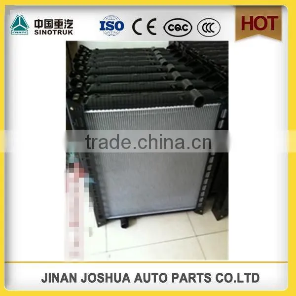 SINOTRUK HOWO High Quality Heavy Truck Parts Auto Radiator photo-2