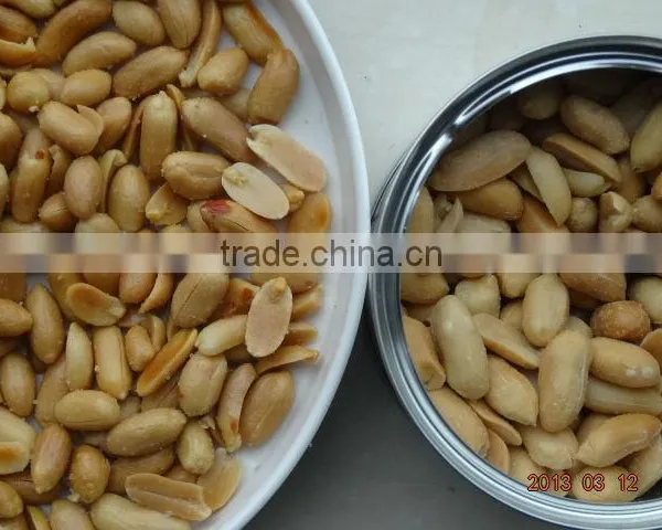 Dried salted peanuts