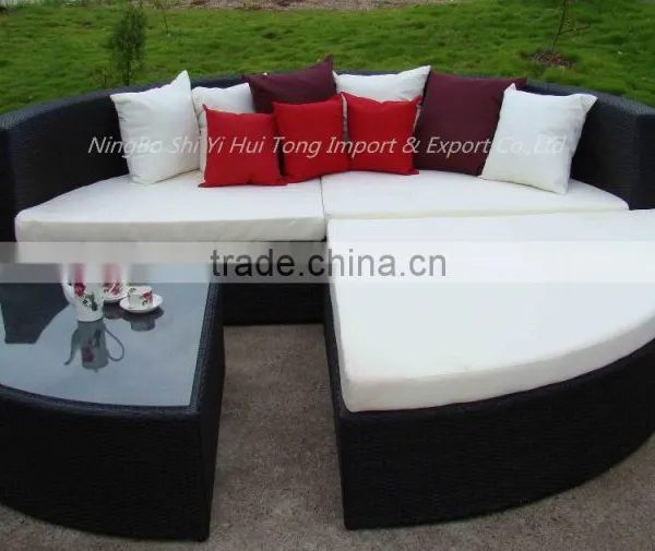 Classic Outdoor PE Rattan Wicker Garden Furniture Set photo-2