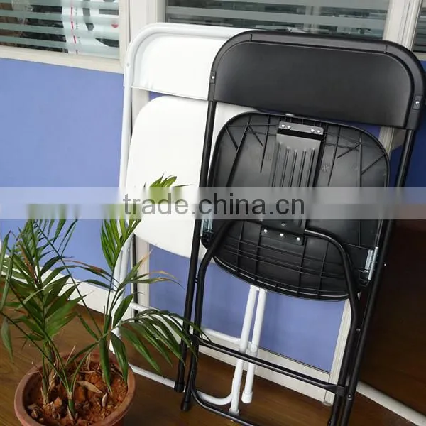 Made in China Cheap and Strong Plastic Folding Chair photo-2