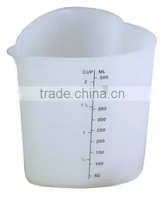 flexible heart shape silicone measuring cup
