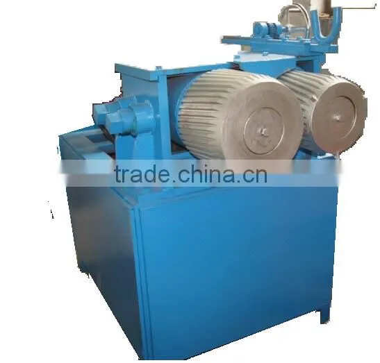 Small Size Rubber Piece Tyre Shredder Tyre Cutting Machine photo-3
