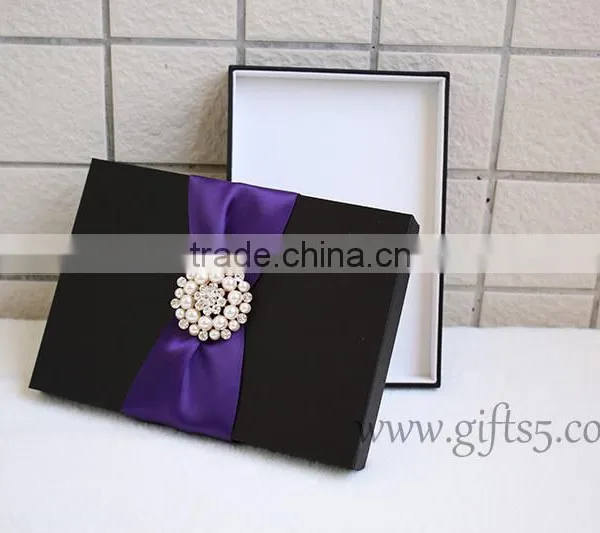 Gorgeous Handmade Luxury Silk Invitation Boxes Fow Wedding photo-2