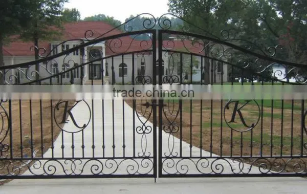 Customized Residential Wholesale Price Decorative Aluminum Picket Garden Fences and Gates photo-2