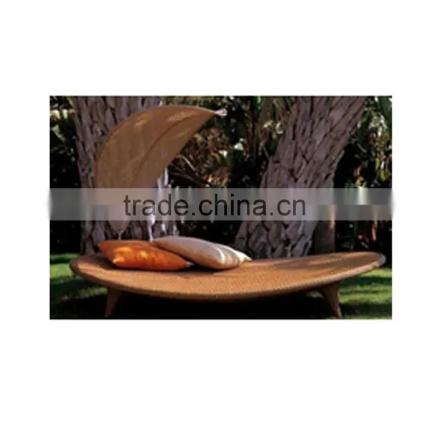 Outdoor Morden Wicker Chaise Lounge Leaf photo-4