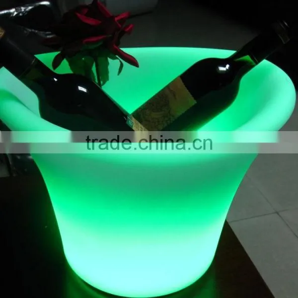 New Fashionable Design Garden Decor Led Plastic Flower Pots photo-5