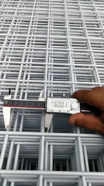 Welded Wire Mesh Fence photo-3