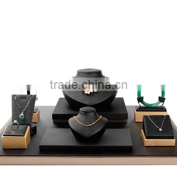 High End Custom Logo Printed Leather Jewelry Display Set photo-3