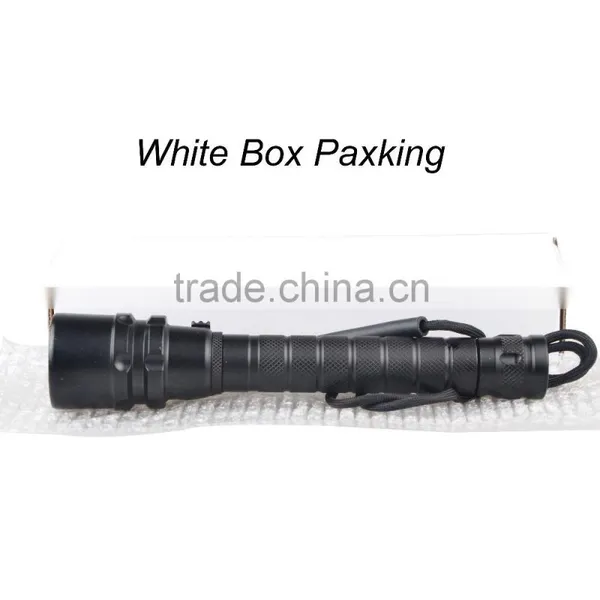 LED Diving Flashlight Torch Lamp Waterproof Flashlight photo-6