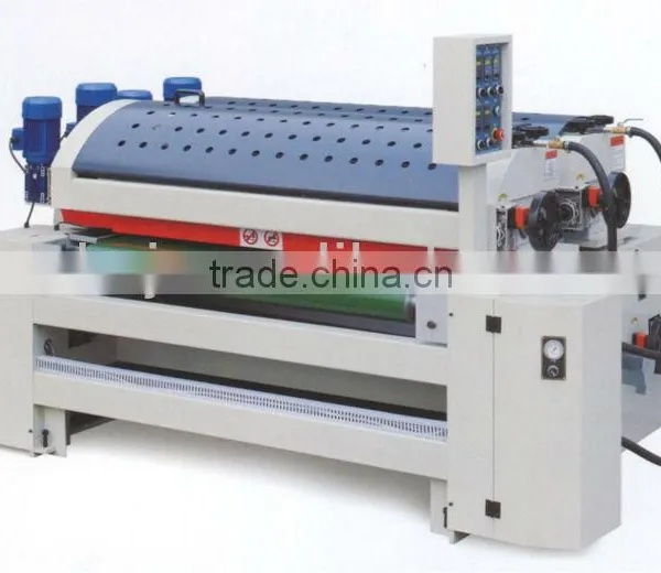 Woodworking roller coating machine