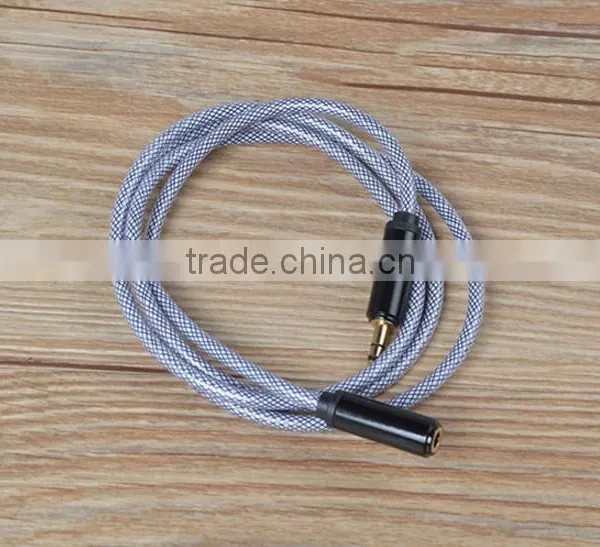 China Supplier FIsh Net Pattern 3.5mm Male to Female Stereo Audio Cable photo-2