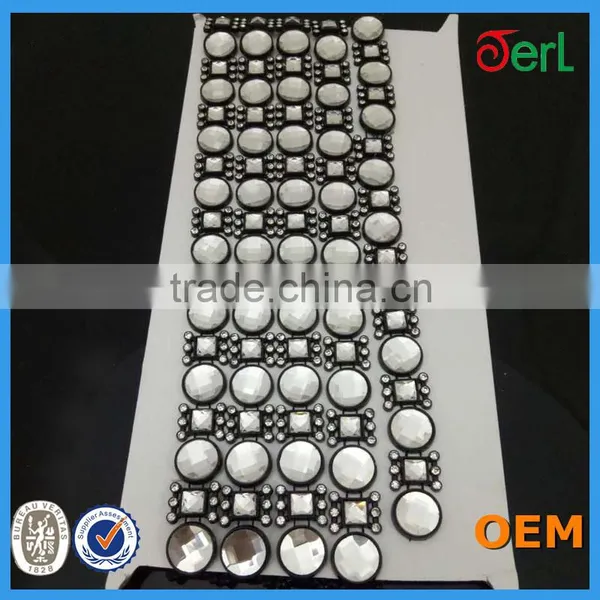 Plastic Rhinestone in Banding Trimming for Wholesale photo-6