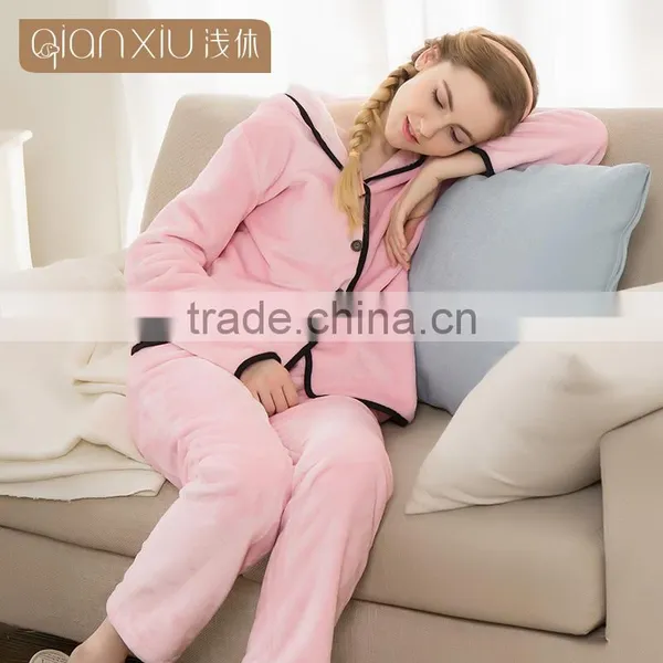 High Grade Qianxiu 320GSM Comfortable Family Women Flannel Pyjamas Set