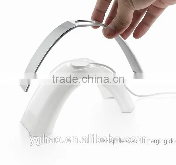 2015 New Arrival Compatible Wireless Charger Transmitter for Apple Watch photo-3