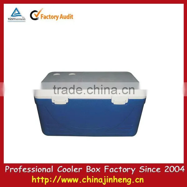 Dry ice container