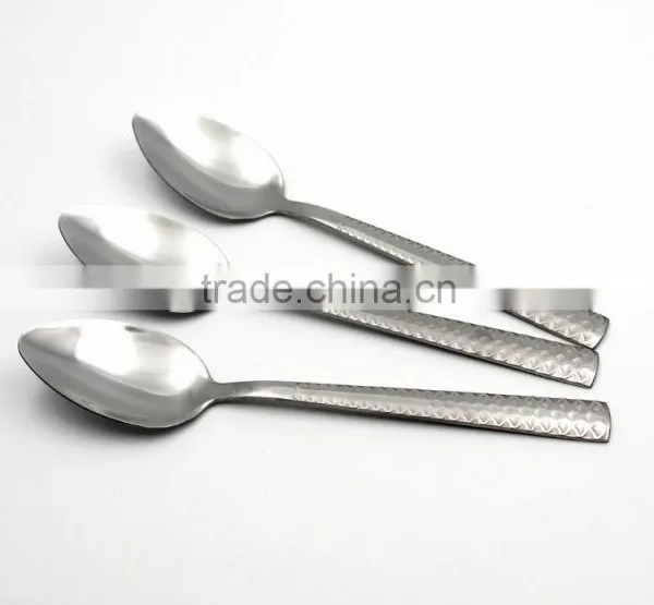 2016 Hot Sale Wedding Favors Fish-scale Stainless Steel Spoon and Fork Sets photo-2