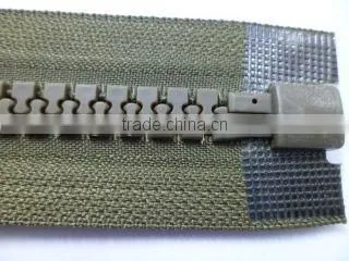 8# Resin Zipper Plastic Zipper Open End With Painted Auto-lock Slider Zipper Jacket Zipper Coate Zipper photo-3