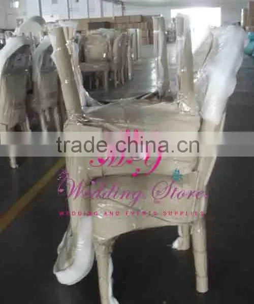Whit Wedding Louis Vintage Chair photo-6