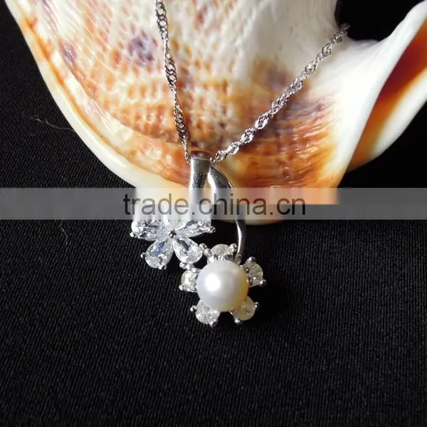 Elegant Pearl Pendant Necklace With Sterling Silver Jewelry Wholesale photo-2