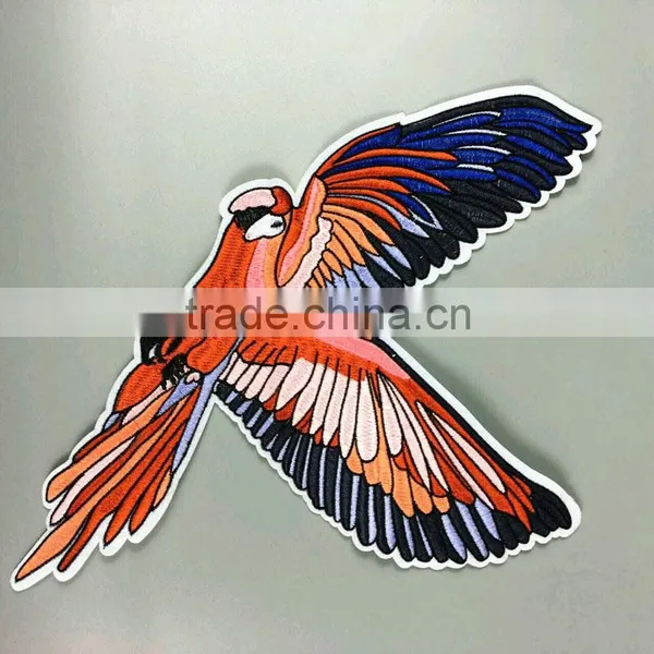 2016 Hot Sale Best Quality Bird Embroidery Patches for Clothing photo-2