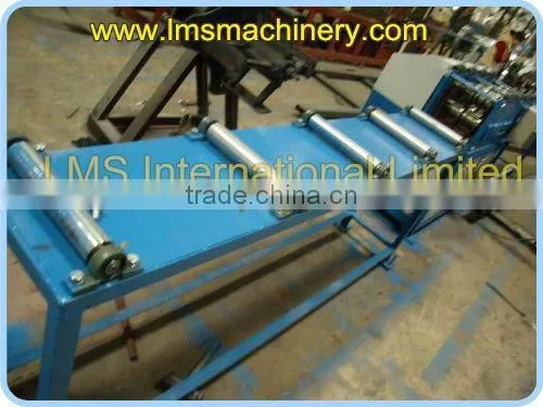 China High Speed 60*27*28 C /U Light Steel Keel Roll Forming Machine photo-4